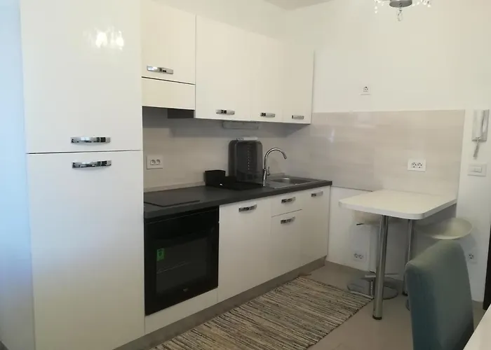 Rossella Διαμέρισμα Nin